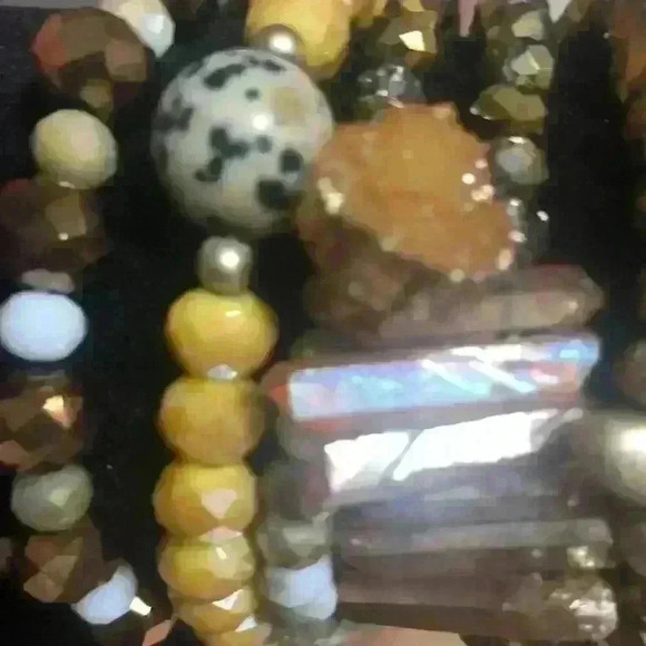 Gold tone stacking bracelet - Picture 2 of 3